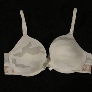 34 C Victoria Secret Pink Bra
